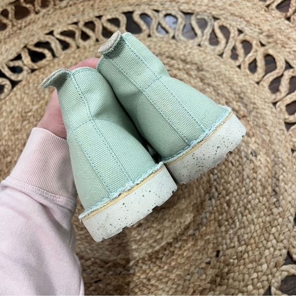 Shoes, Desert Clarks, 9 Women's, mint green - Picture 2 of 5